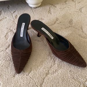 Authentic Manolo Blahnik Suede Kitten Heel